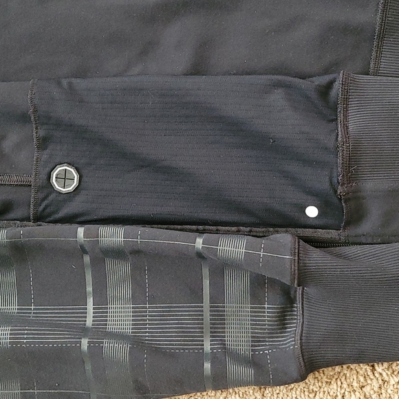 Lululemon men's full zip black jacket Size M - Picture 9 of 16